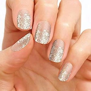 COLOR STREET DRIPPING IN DIAMONDS